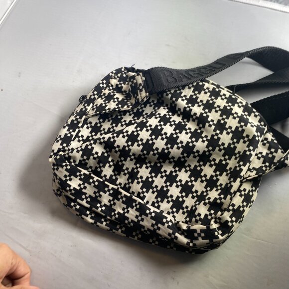 Baggu Pixel Gingham Fanny Pack - Picture 6 of 6